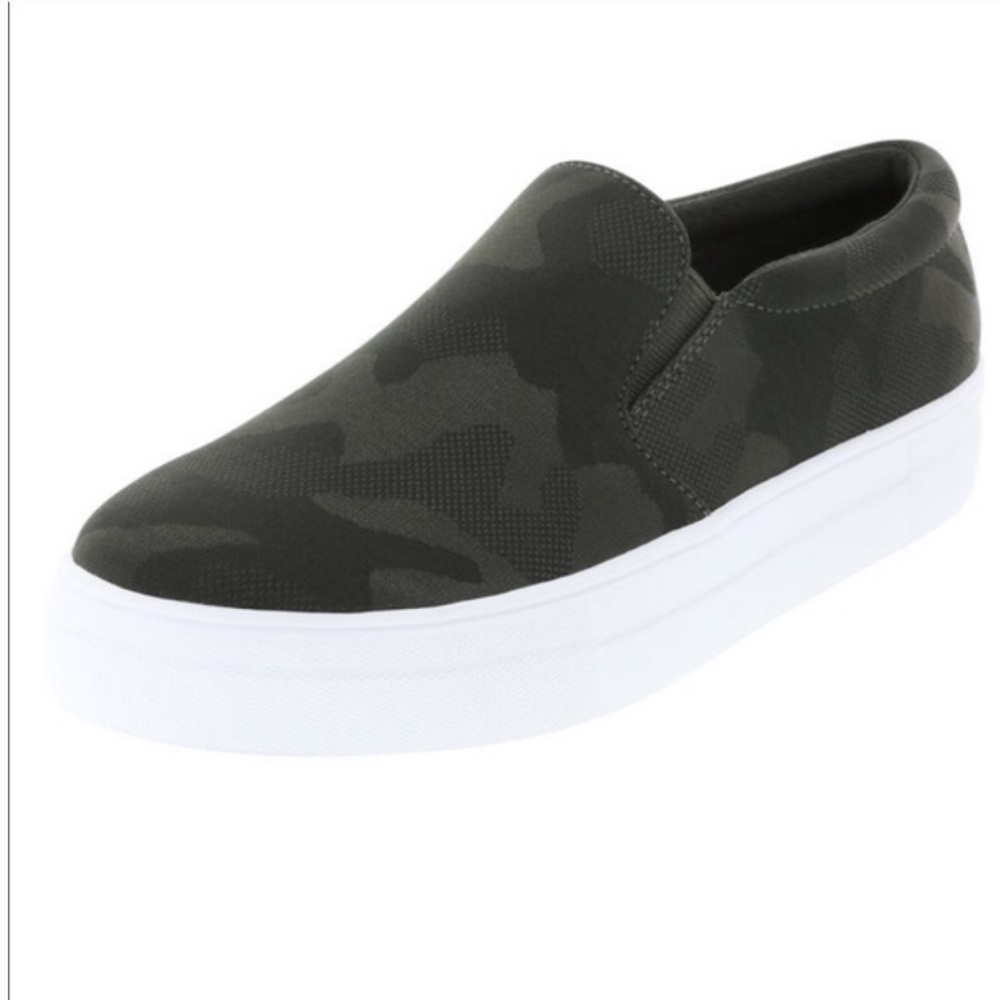 Brash Olive camo slip-on sneaker